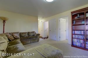 9341 Redcoat Pl, Anchorage, AK 99507 photo 20