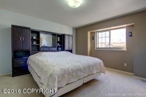 9341 Redcoat Pl, Anchorage, AK 99507 photo 13