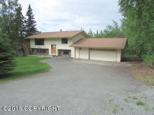 20123 Laughlin St, Chugiak, AK 99567 photo 3