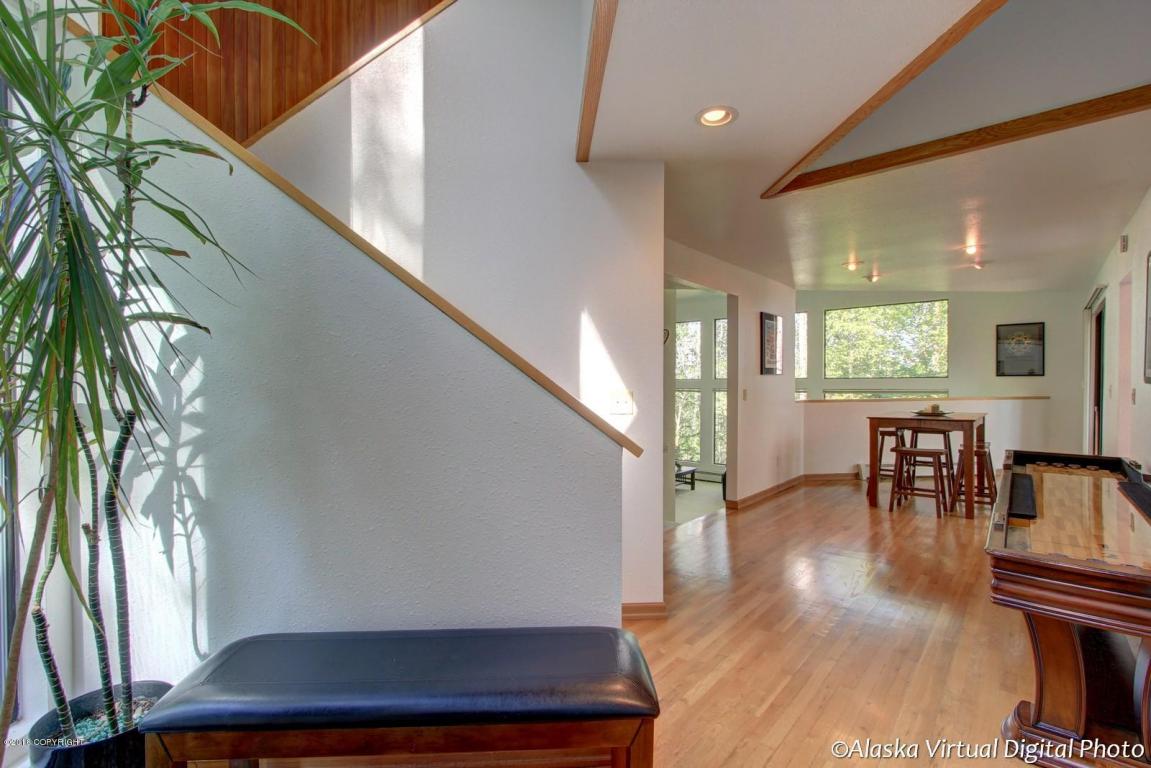 27339 Golden Eagle Ct, Chugiak, AK 99567 photo 10