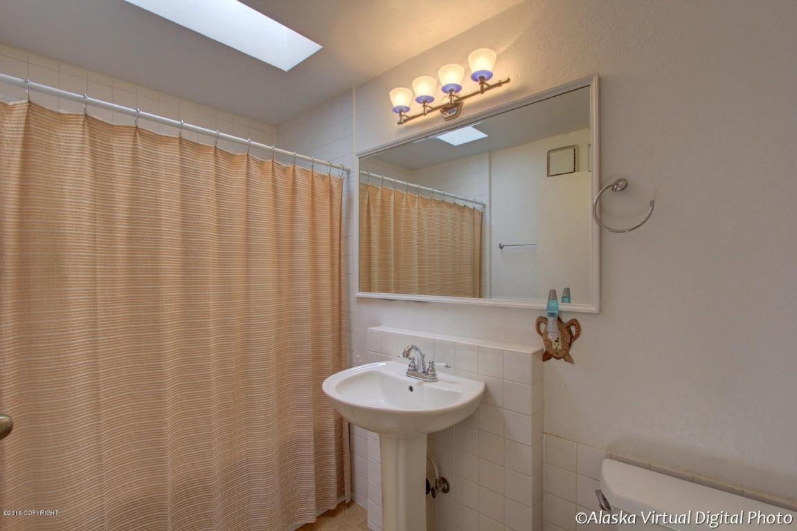 27339 Golden Eagle Ct, Chugiak, AK 99567 photo 24
