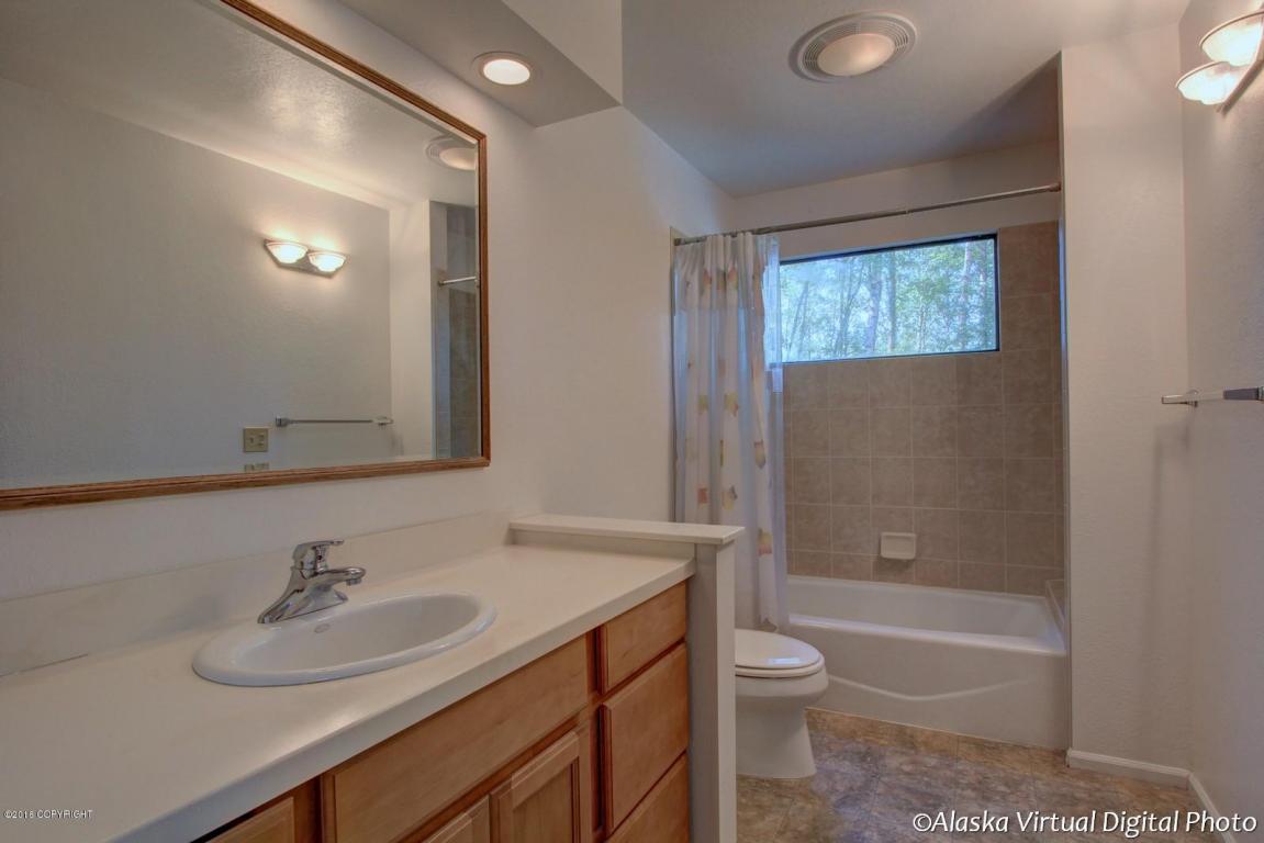 27339 Golden Eagle Ct, Chugiak, AK 99567 photo 27