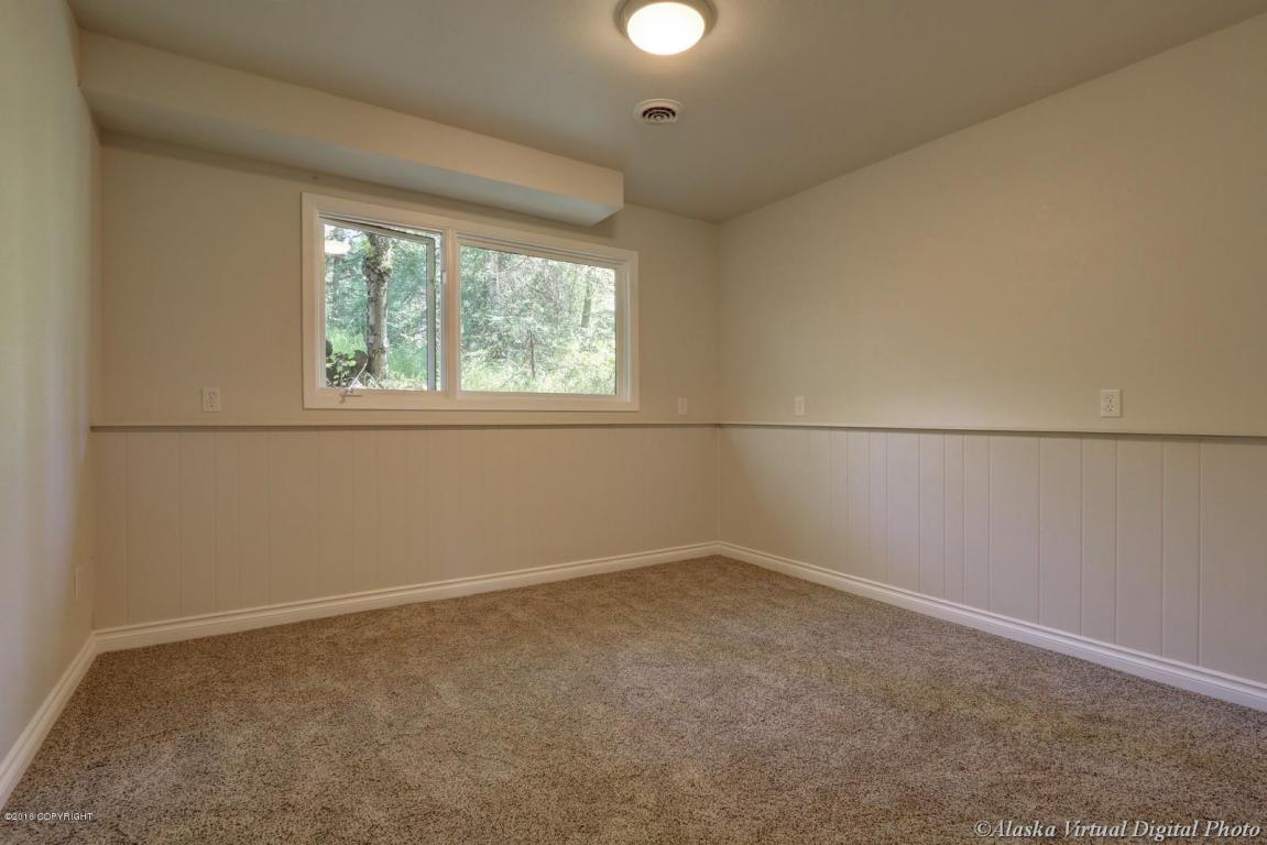11601 Paddock Ln, Anchorage, AK 99516 photo 26