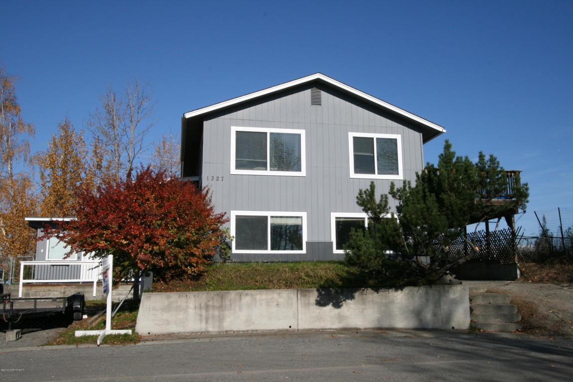 1327 E 72nd Ave, Anchorage, AK 99518 photo 3