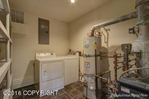 6025 E 6th Ave, Anchorage, AK 99504 photo 26