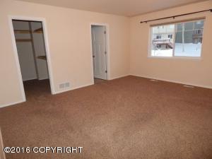9194 Eagle River Ln, Eagle River, AK 99577 photo 18