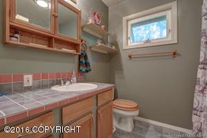 21423 Ginger Lee Dr, Chugiak, AK 99567 photo 17