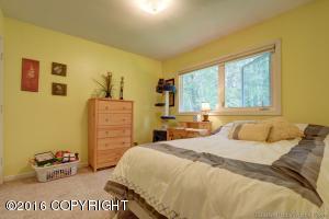 21423 Ginger Lee Dr, Chugiak, AK 99567 photo 16