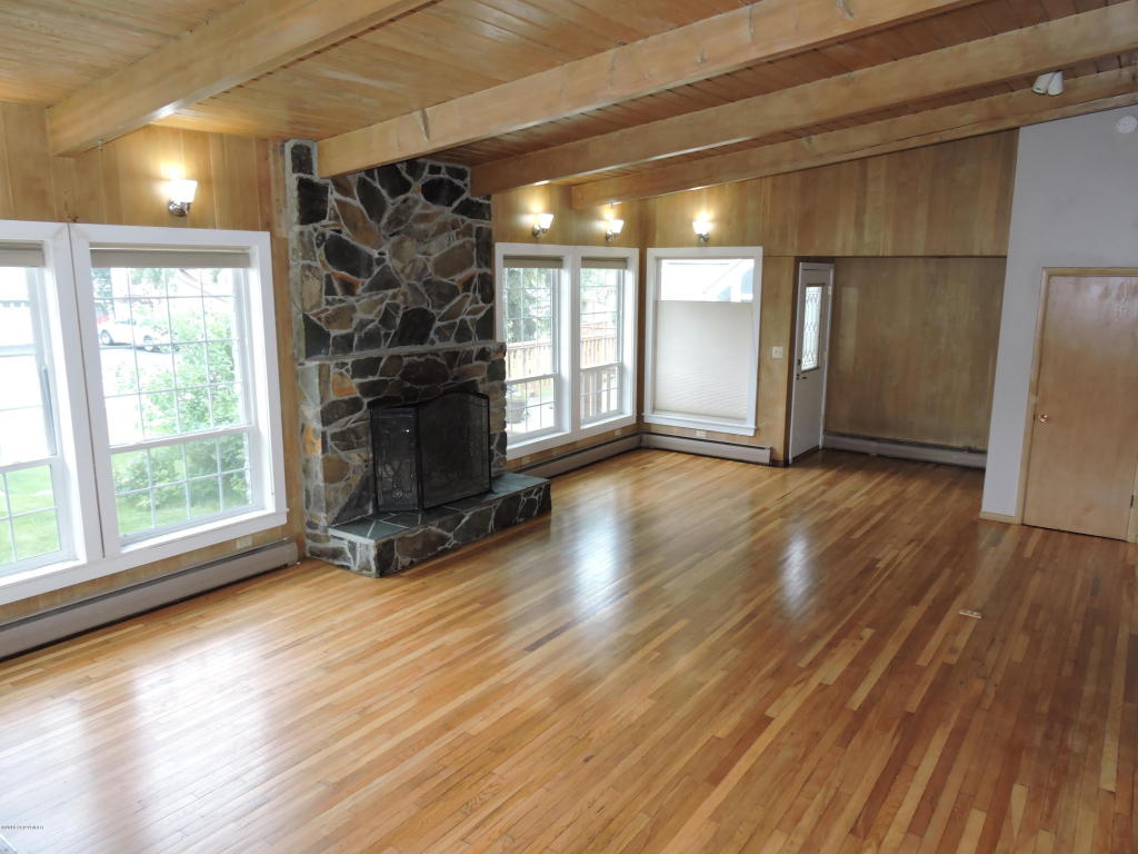 10744 Edgewood Cir, Eagle River, AK 99577 photo 5