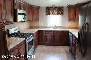 16629 Marcus St, Eagle River, AK 99577 photo 3