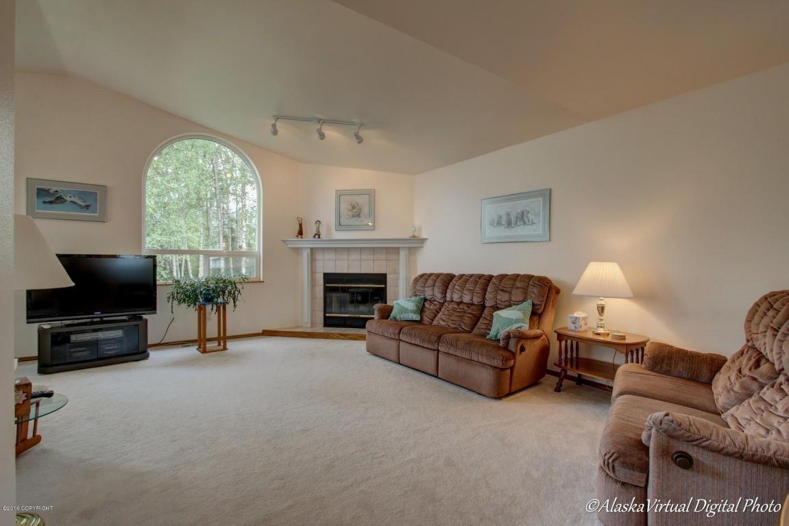 8549 Cross Pointe Loop, Anchorage, AK 99504 photo 7