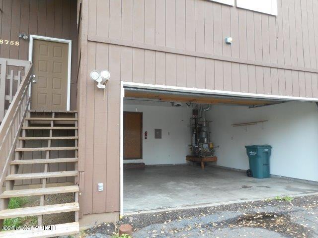 18758 S Lowrie Loop, Eagle River, AK 99577 photo 5