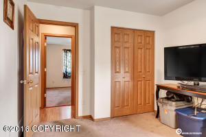9300 Bietinger Dr, Anchorage, AK 99515 photo 34