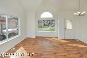 8211 Berry Patch Dr, Anchorage, AK 99502 photo 3