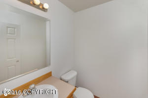 8211 Berry Patch Dr, Anchorage, AK 99502 photo 13