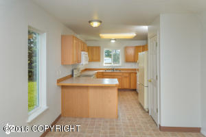 8211 Berry Patch Dr, Anchorage, AK 99502 photo 8