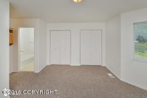 8211 Berry Patch Dr, Anchorage, AK 99502 photo 15