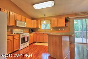 9871 E Ortner Loop, Palmer, AK 99645 photo 4