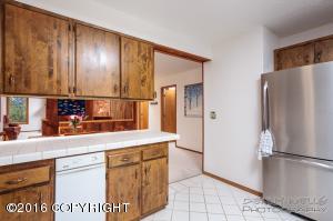8100 Upper Huffman Rd, Anchorage, AK 99516 photo 9