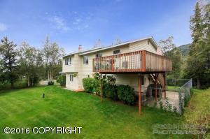 8100 Upper Huffman Rd, Anchorage, AK 99516 photo 2