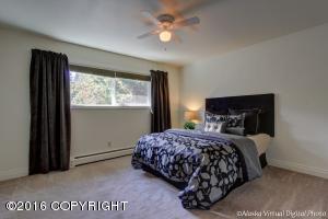 1075 E 26th Ave, Anchorage, AK 99508 photo 13