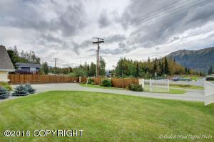 18739 Eagle River Rd, Eagle River, AK 99577 photo 4