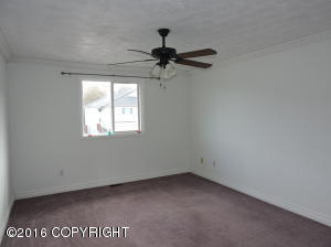 11942 Regency Dr, Eagle River, AK 99577 photo 10