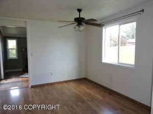 11942 Regency Dr, Eagle River, AK 99577 photo 5