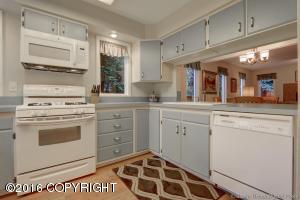 3221 Wiley Post Loop, Anchorage, AK 99517 photo 8