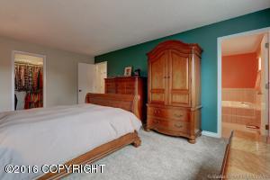 3221 Wiley Post Loop, Anchorage, AK 99517 photo 16
