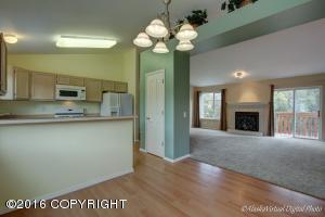 8410 Berry Patch Dr, Anchorage, AK 99502 photo 7