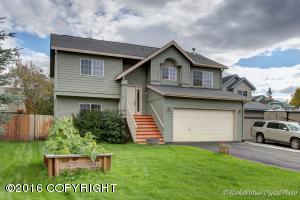 8410 Berry Patch Dr, Anchorage, AK 99502 photo 2