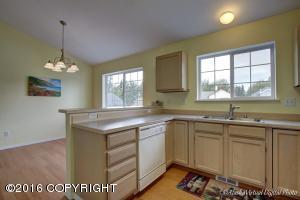 8410 Berry Patch Dr, Anchorage, AK 99502 photo 9