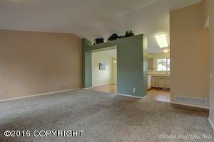 8410 Berry Patch Dr, Anchorage, AK 99502 photo 6