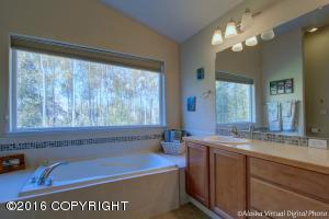 22422 Sambar Loop, Chugiak, AK 99567 photo 34