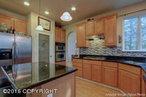 22422 Sambar Loop, Chugiak, AK 99567 photo 13