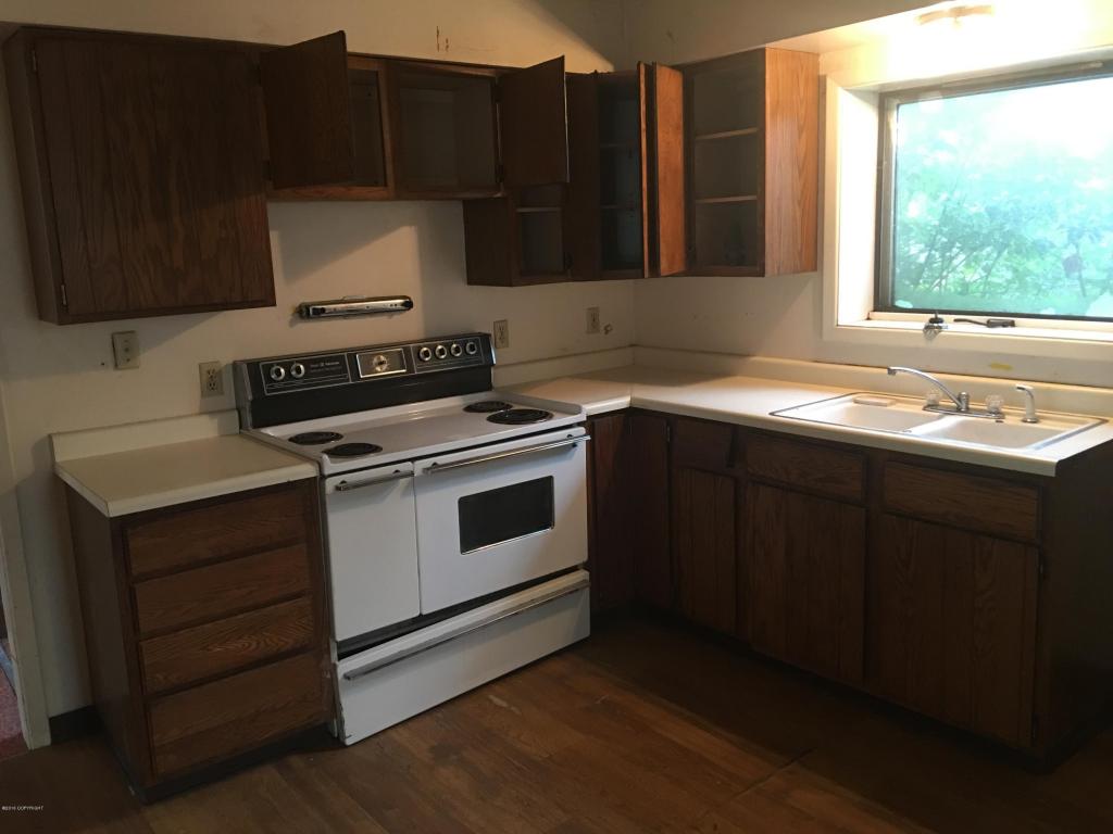 12850 E Outer Springer Rd, Palmer, AK 99645 photo 2