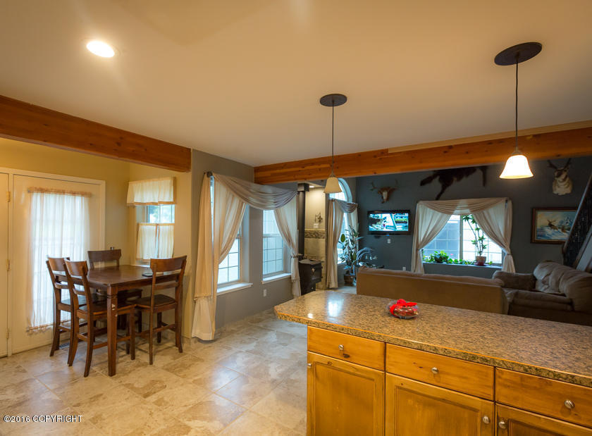 22686 Robinson Rd, Chugiak, AK 99567 photo 11