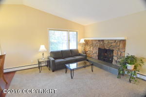 4922 Castle Ct, Anchorage, AK 99508 photo 15