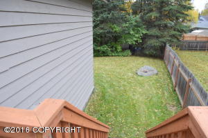 4922 Castle Ct, Anchorage, AK 99508 photo 4