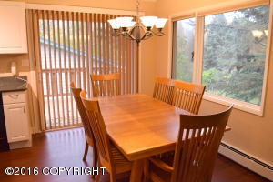 4922 Castle Ct, Anchorage, AK 99508 photo 16