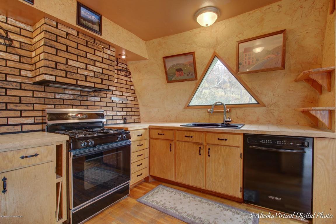 18336 Mccrary Rd, Eagle River, AK 99577 photo 7