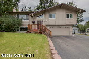 17858 Teklanika Dr, Eagle River, AK 99577 photo 1