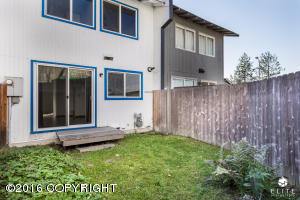 1205 Elegante Ln, Anchorage, AK 99501 photo 5