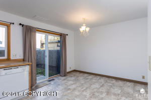 1205 Elegante Ln, Anchorage, AK 99501 photo 7