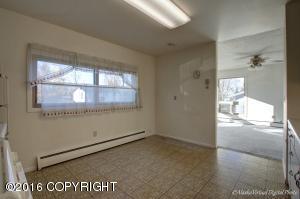 809 W 57th Ave, Anchorage, AK 99518 photo 9