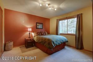 5701 E 104th Ave, Anchorage, AK 99507 photo 14