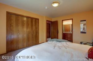 5701 E 104th Ave, Anchorage, AK 99507 photo 9