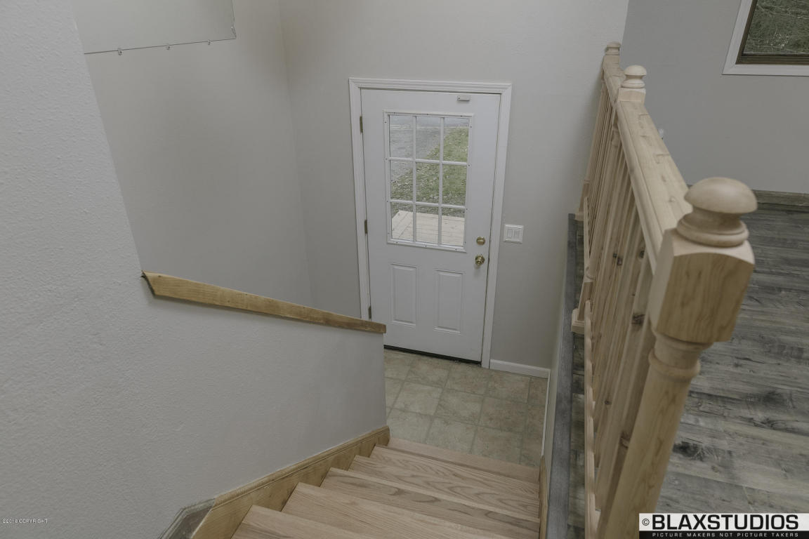 7350 Christopher Cir, Anchorage, AK 99507 photo 2