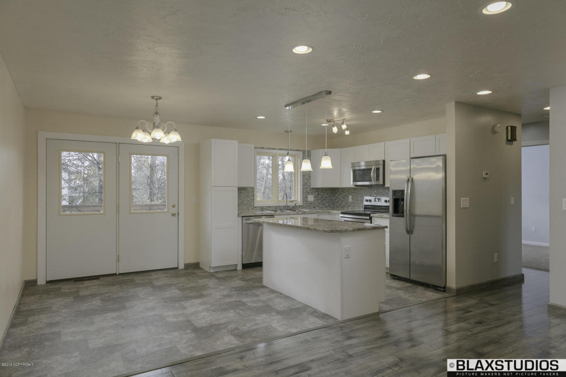 7350 Christopher Cir, Anchorage, AK 99507 photo 10
